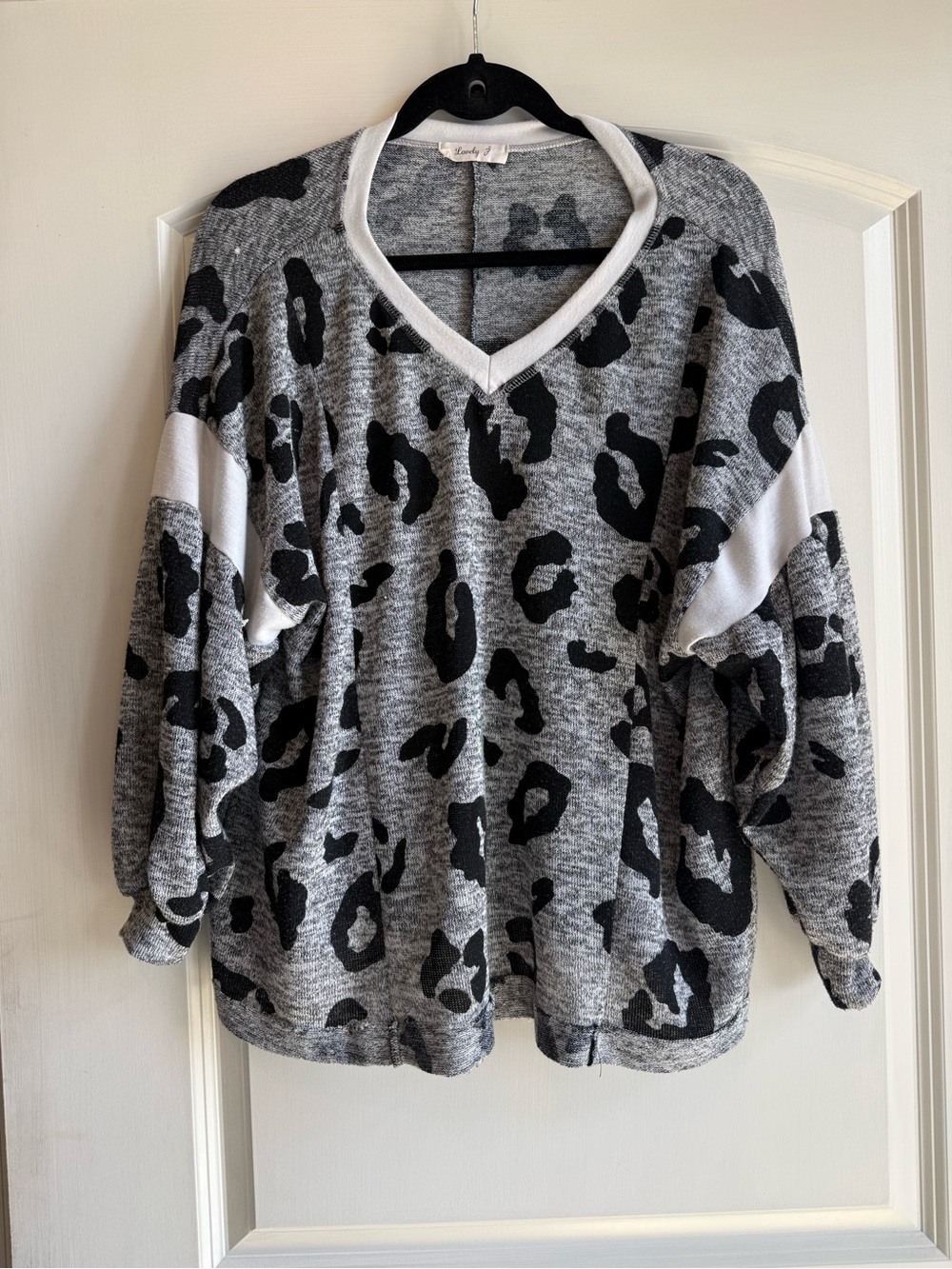Grey Leopard Print V-Neck Sweater with White Trim